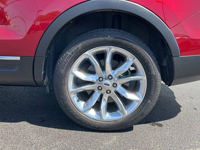 Used 2015 Ford Explorer Limited w/ Equipment Group 301A AWD/4WD image 22