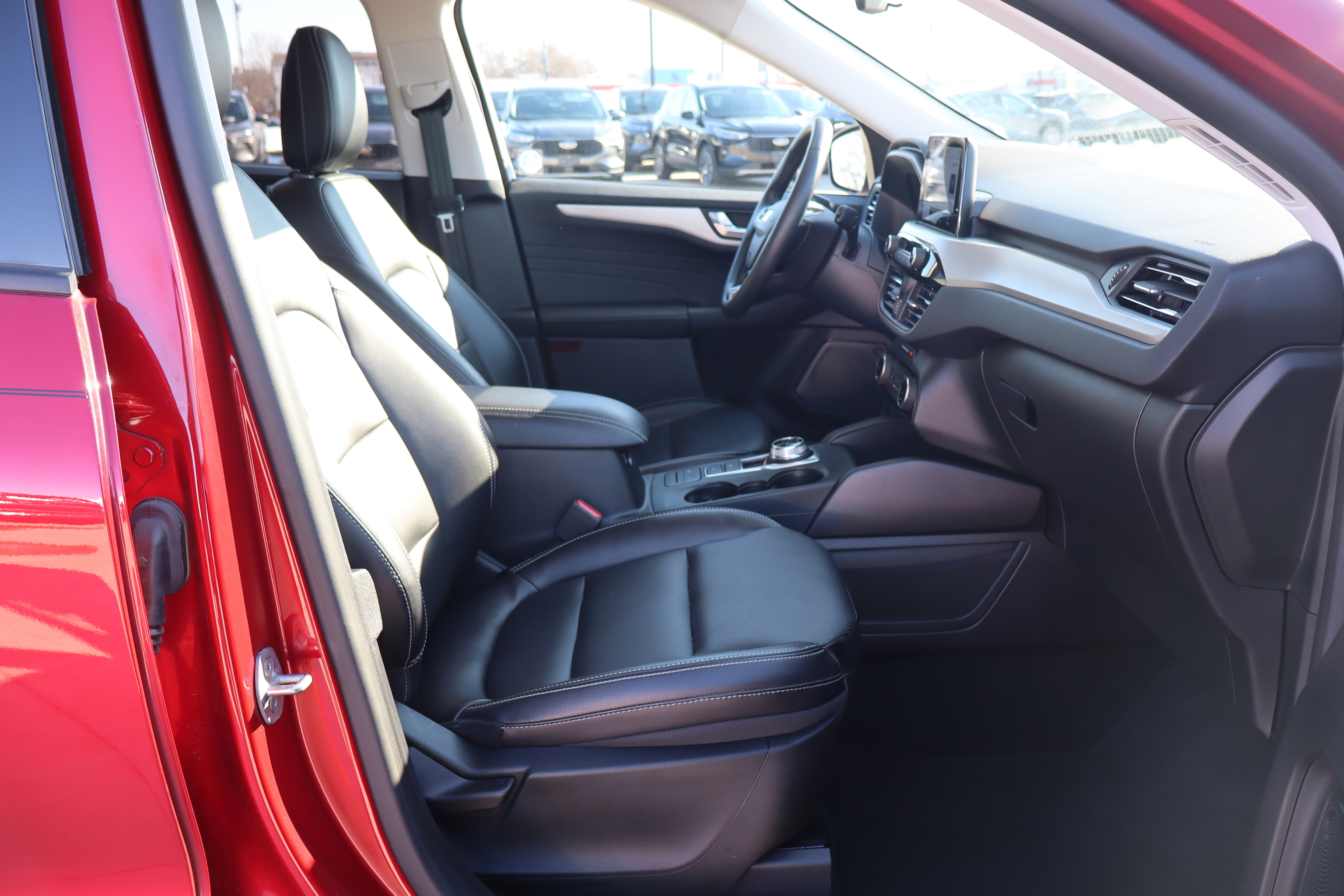 Used 2022 Ford Escape SEL image 13