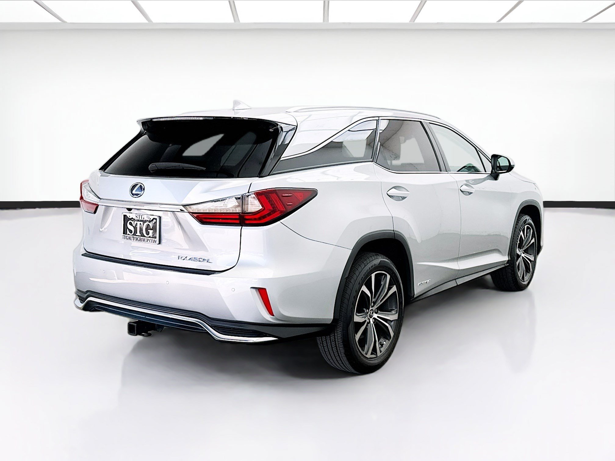 Used 2019 Lexus RX 450hL Premium w/ Premium Package AWD/4WD image 4