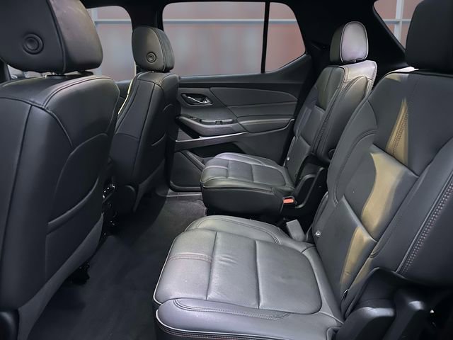Used 2023 Chevrolet Traverse RS image 16