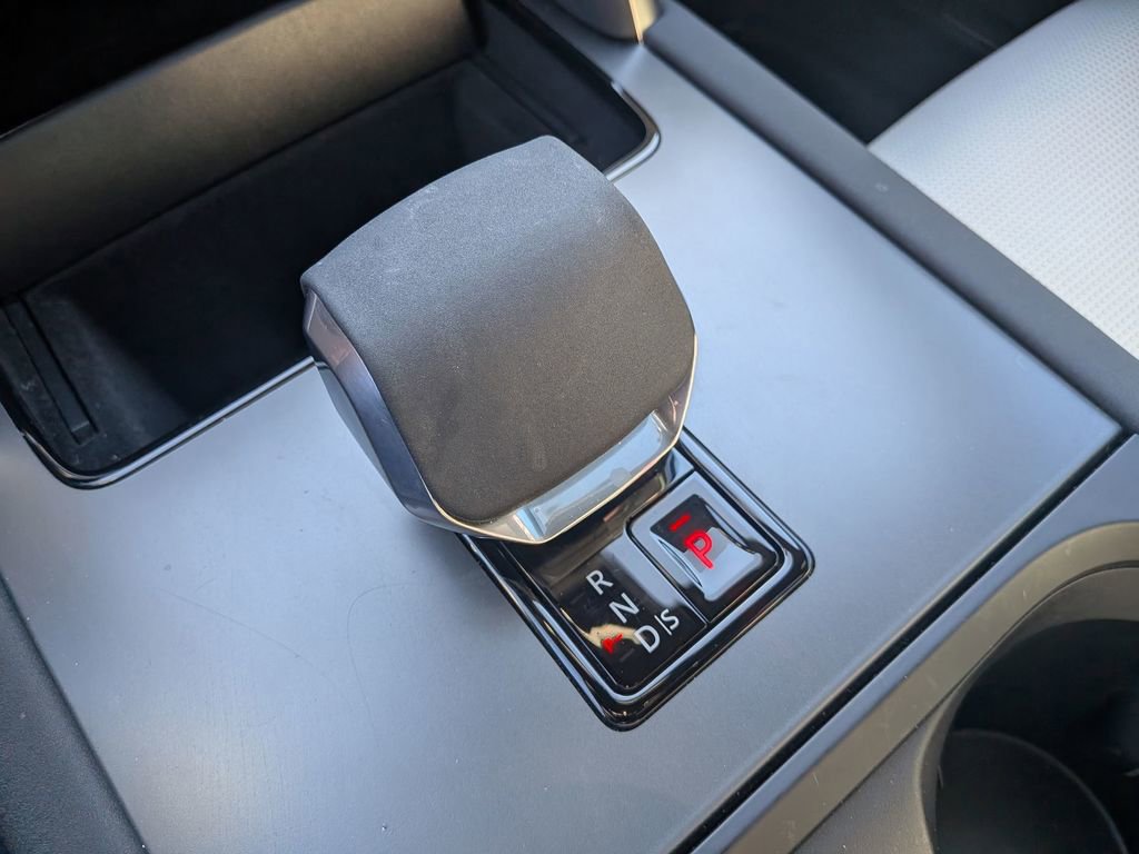 Used 2024 Land Rover Discovery Sport Dynamic SE image 21