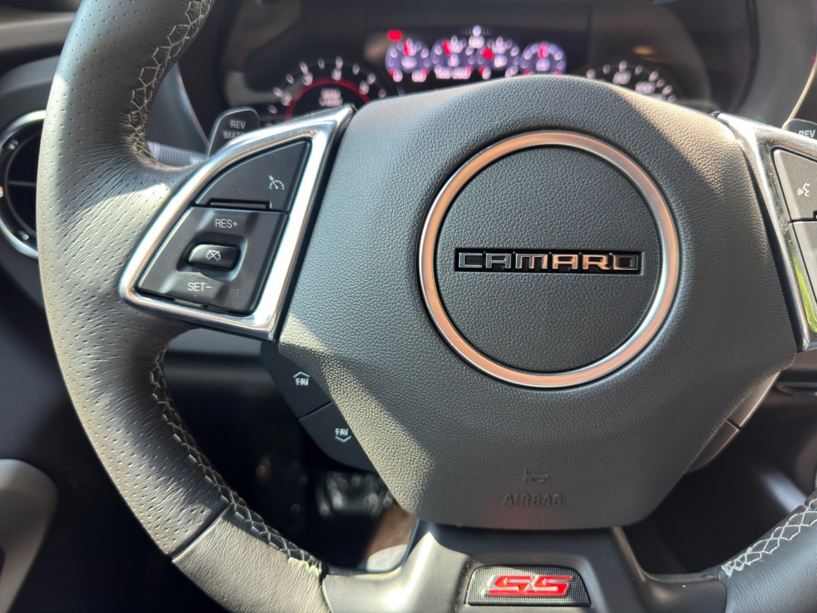 Used 2024 Chevrolet Camaro SS RWD image 18