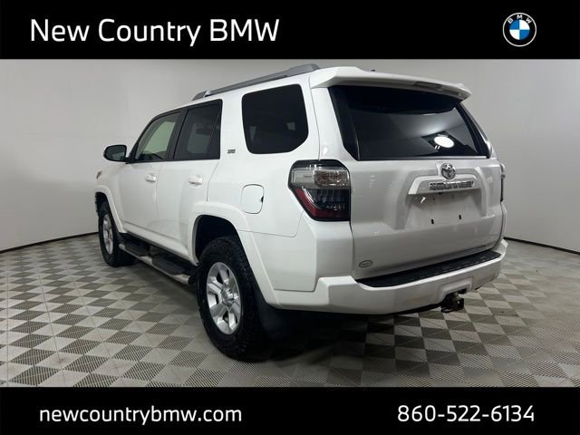 Used 2016 Toyota 4Runner SR5 Premium AWD/4WD image 5