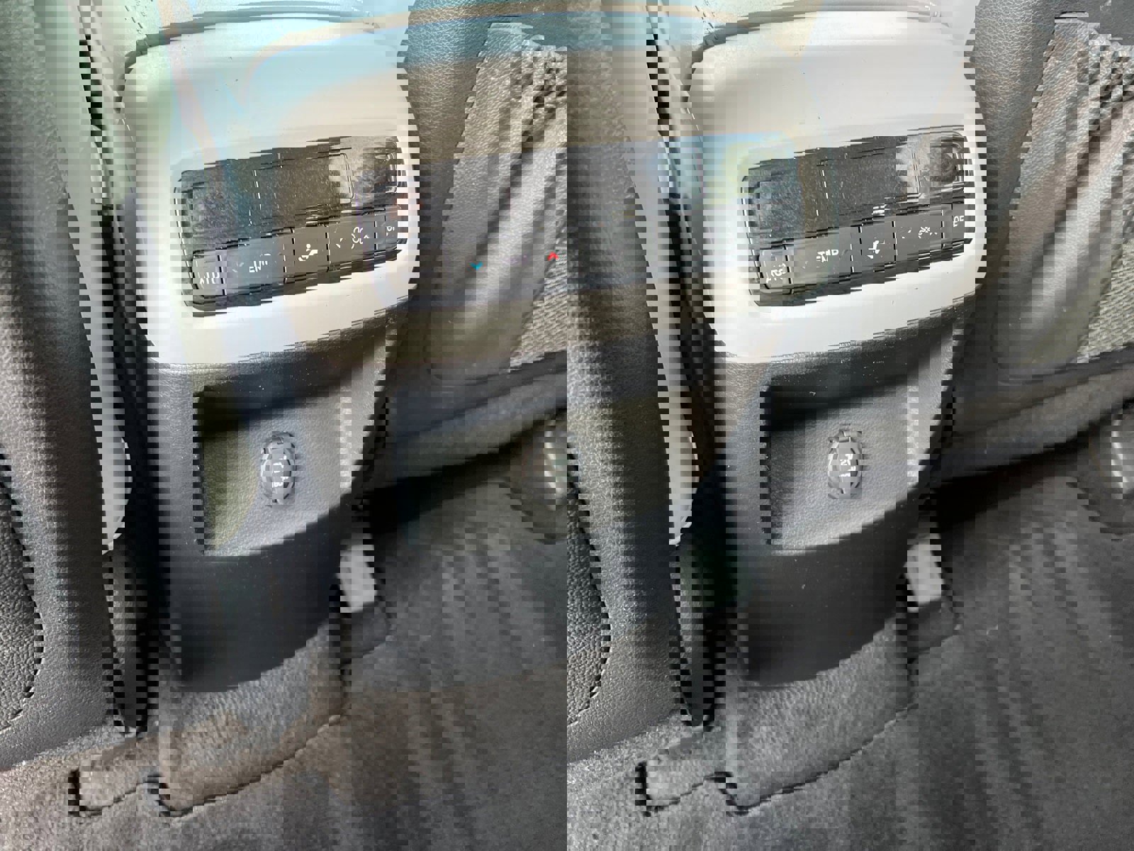 Used 2023 Hyundai Palisade SEL w/ Cargo Package image 24