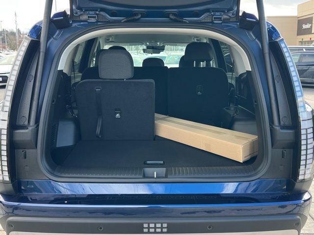 New 2026 Hyundai Ioniq 9 SE image 8