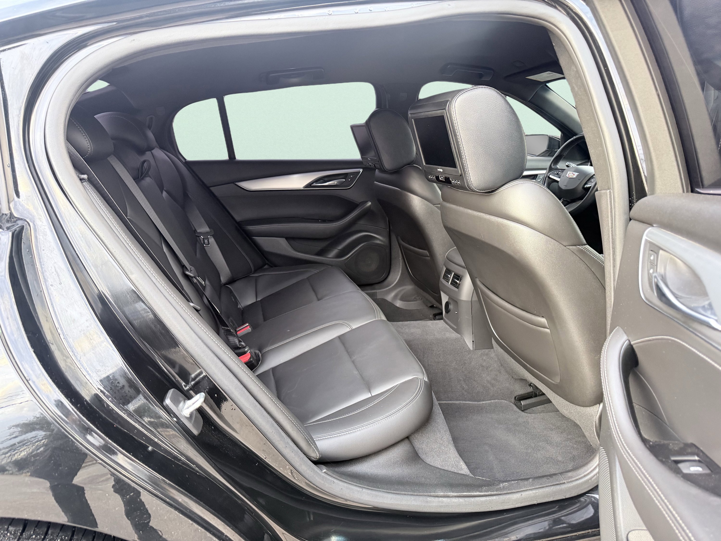 Used 2023 Cadillac CT5 Luxury image 24