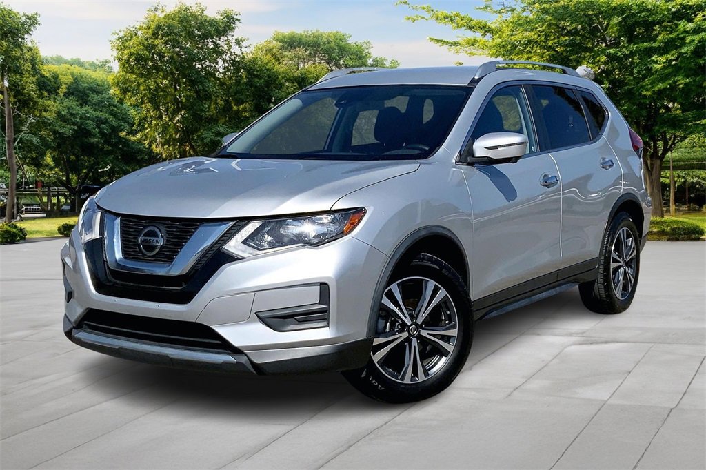 Used 2019 Nissan Rogue SV w/ Premium Package