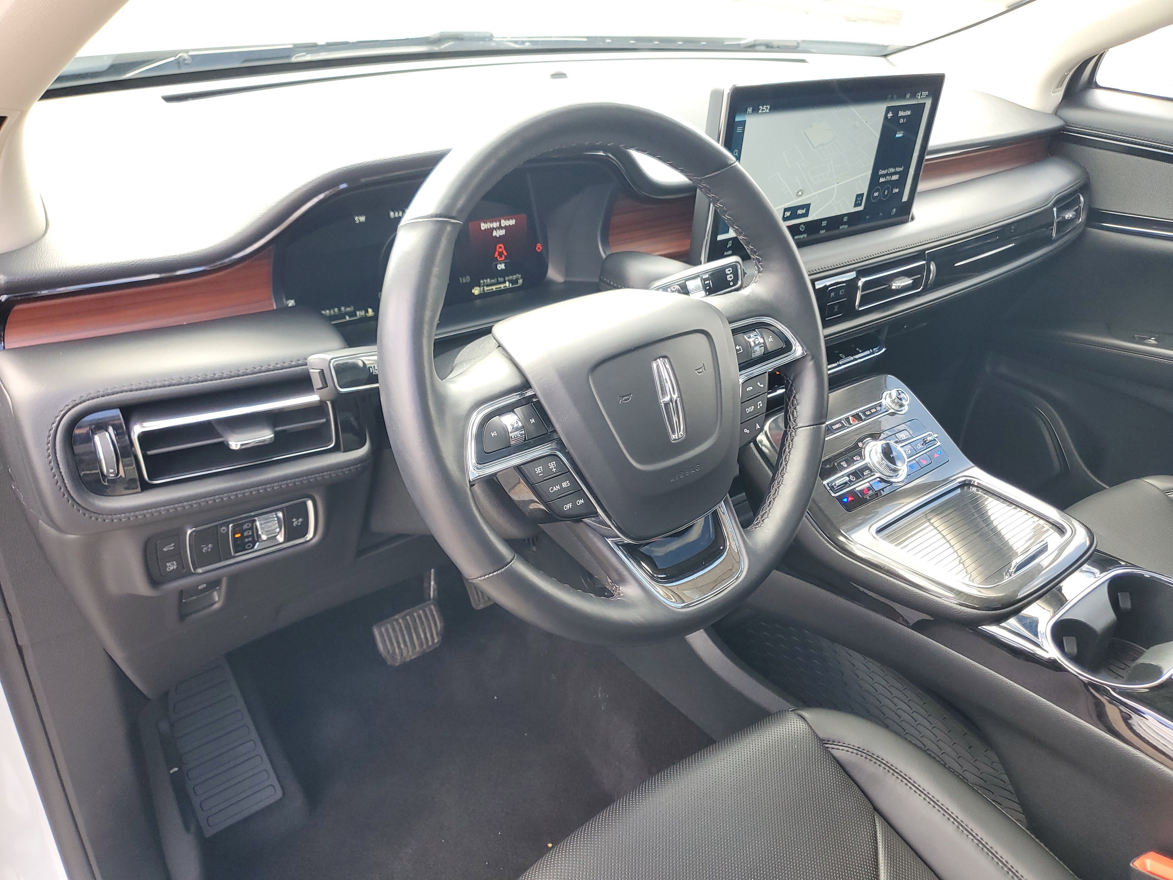 Certified 2023 Lincoln Nautilus Reserve AWD/4WD image 13