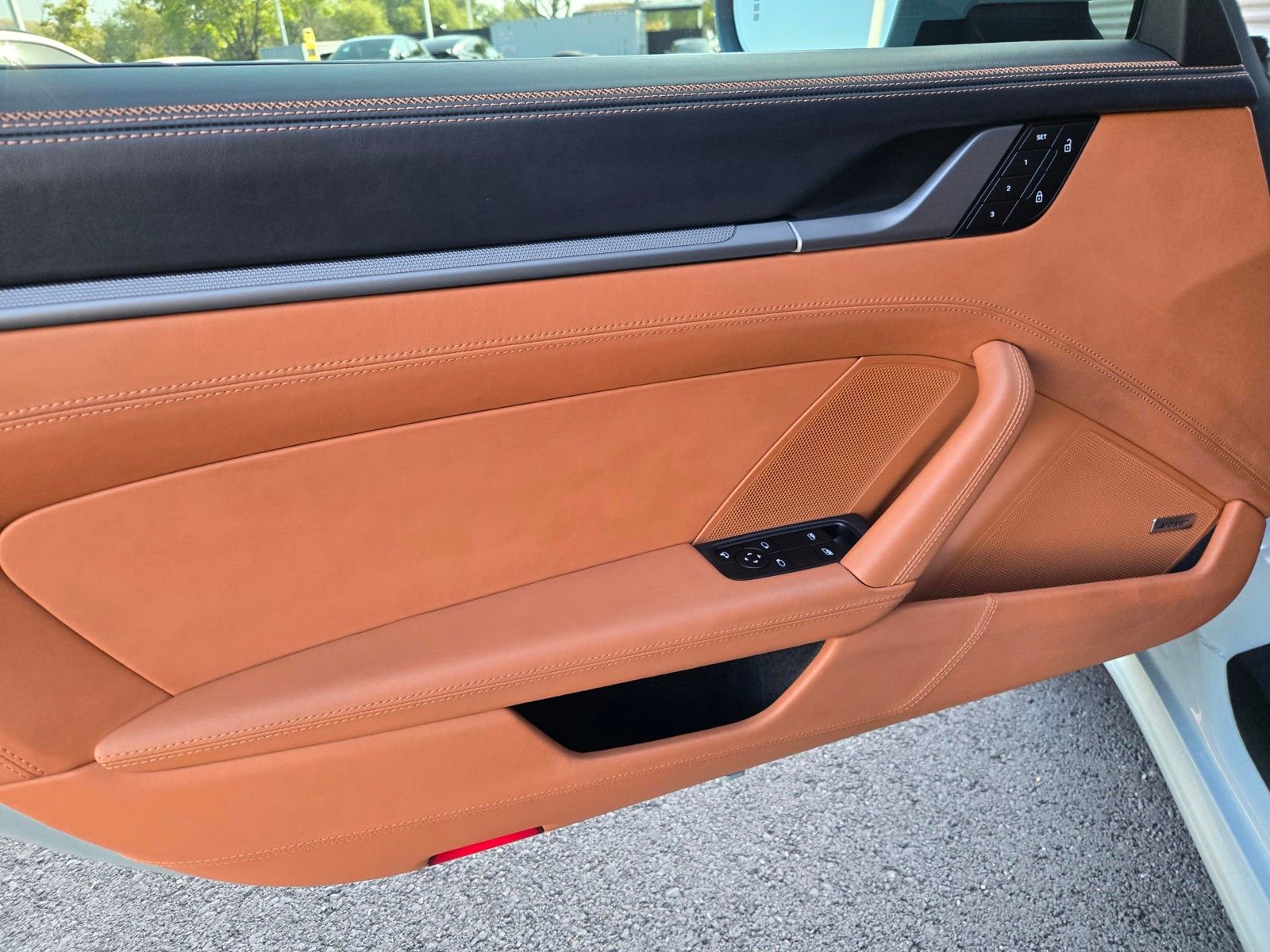 Certified 2025 Porsche 911 Carrera RWD image 19