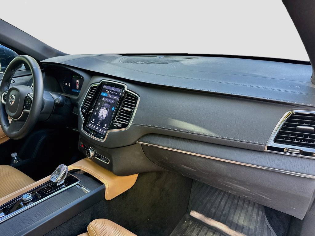 Used 2023 Volvo XC90 B6 Ultimate w/ Protection Package Premier AWD/4WD image 31