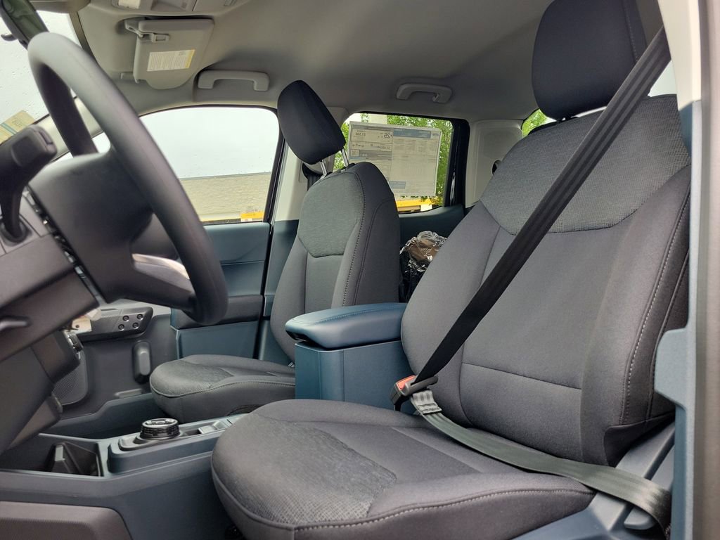 New 2026 Ford Maverick XL image 17