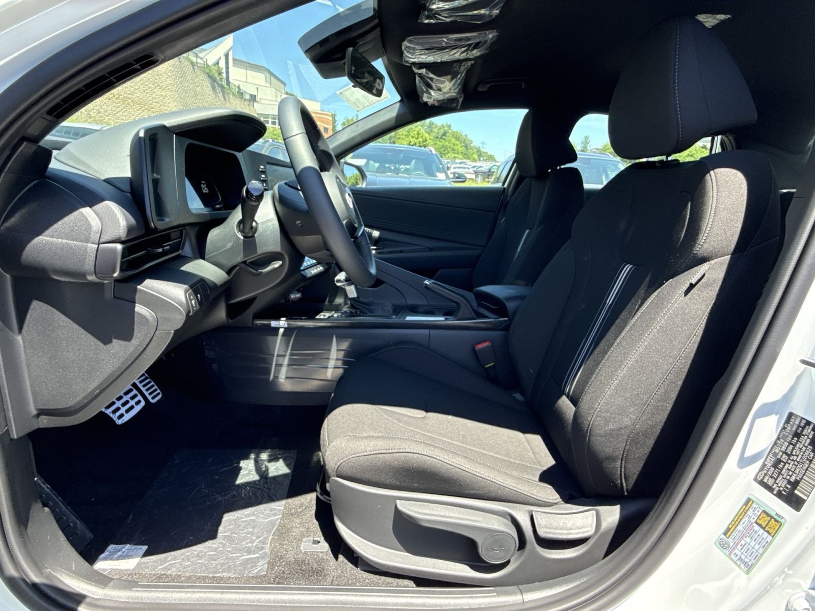 New 2026 Hyundai Elantra Sport w/ Cargo Package FWD image 13