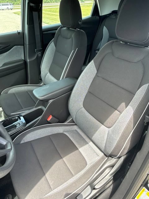 Used 2026 Chevrolet TrailBlazer LS FWD image 10