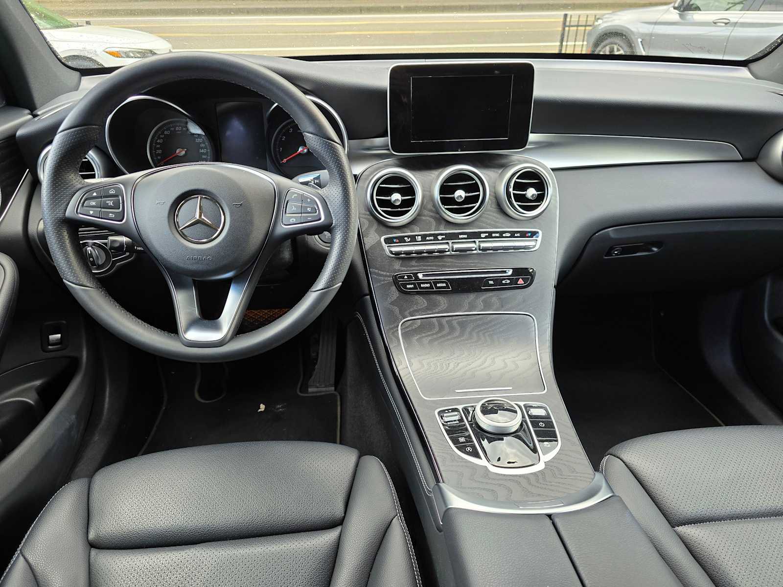 Used 2018 Mercedes-Benz GLC 300 image 18