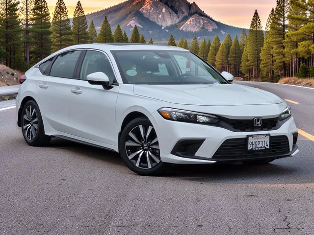 Used 2023 Honda Civic EX-L image 2
