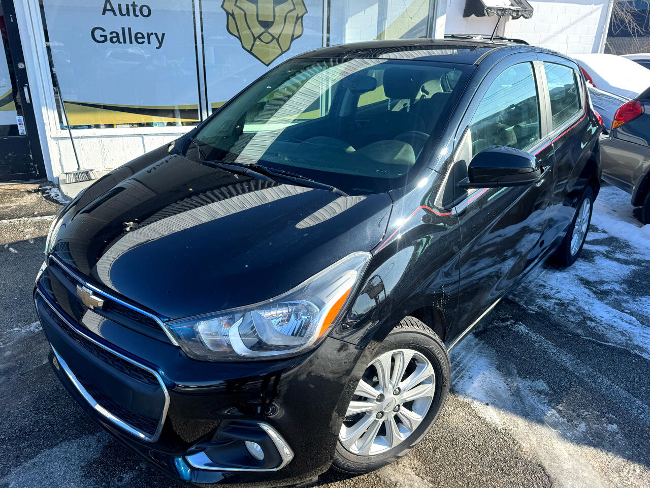 Used 2018 Chevrolet Spark LT image 2