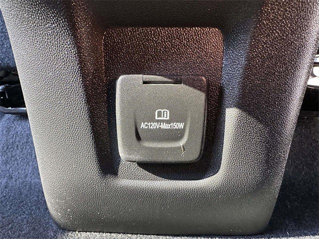 Certified 2023 Chevrolet Equinox RS w/ RS Leather Package image 23