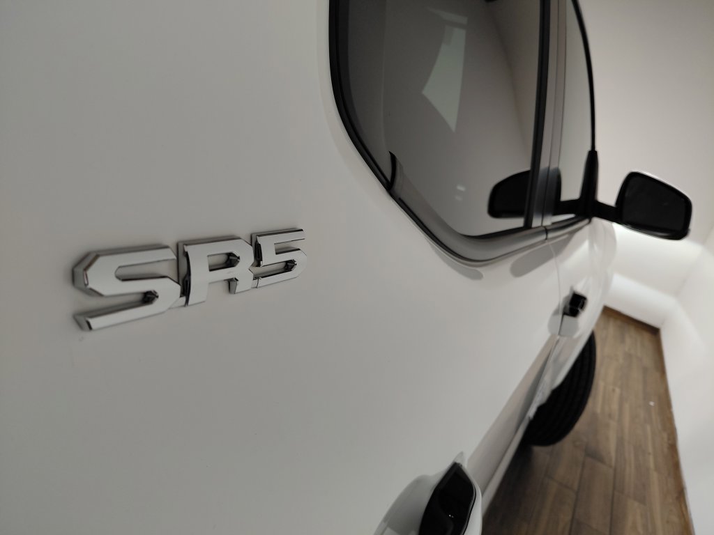 Used 2026 Toyota Tacoma SR5 AWD/4WD image 19