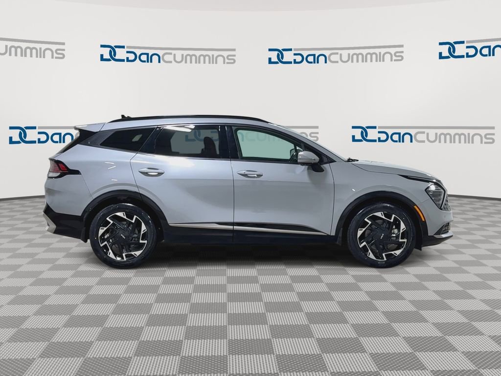 Used 2024 Kia Sportage SX image 9