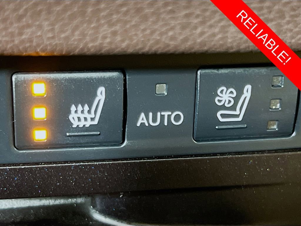 Used 2021 Lexus ES 300h w/ Premium Package image 19