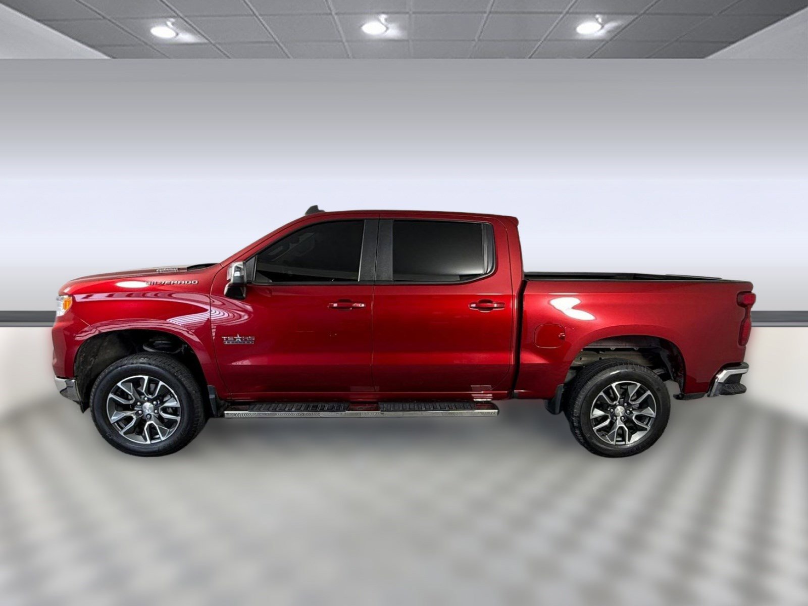 Used 2023 Chevrolet Silverado 1500 LT w/ Texas Edition Plus RWD image 2