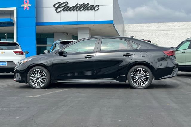 Used 2023 Kia Forte GT-Line w/ GT-Line Premium Package FWD image 7
