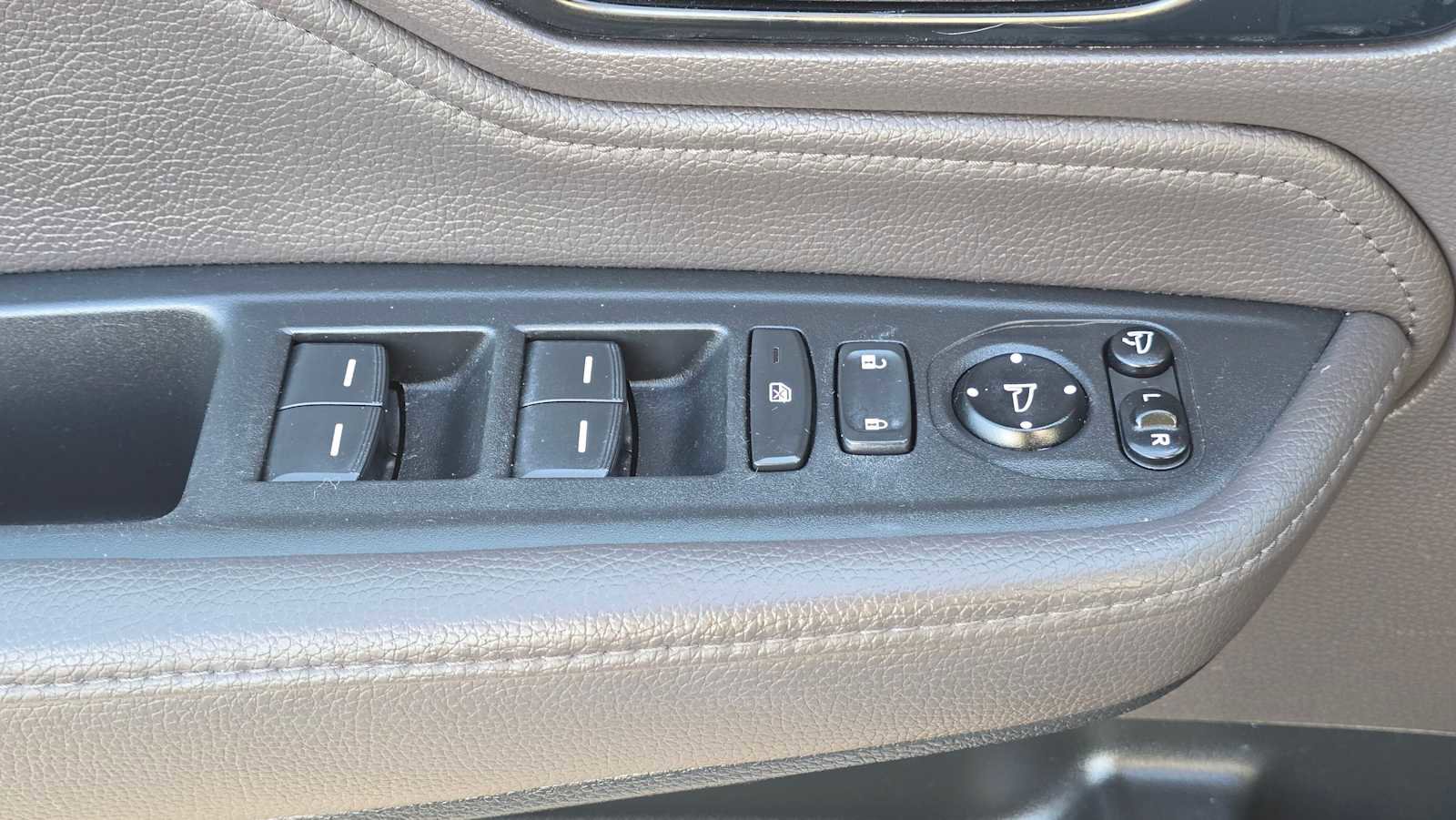 Used 2019 Honda Odyssey Elite image 25