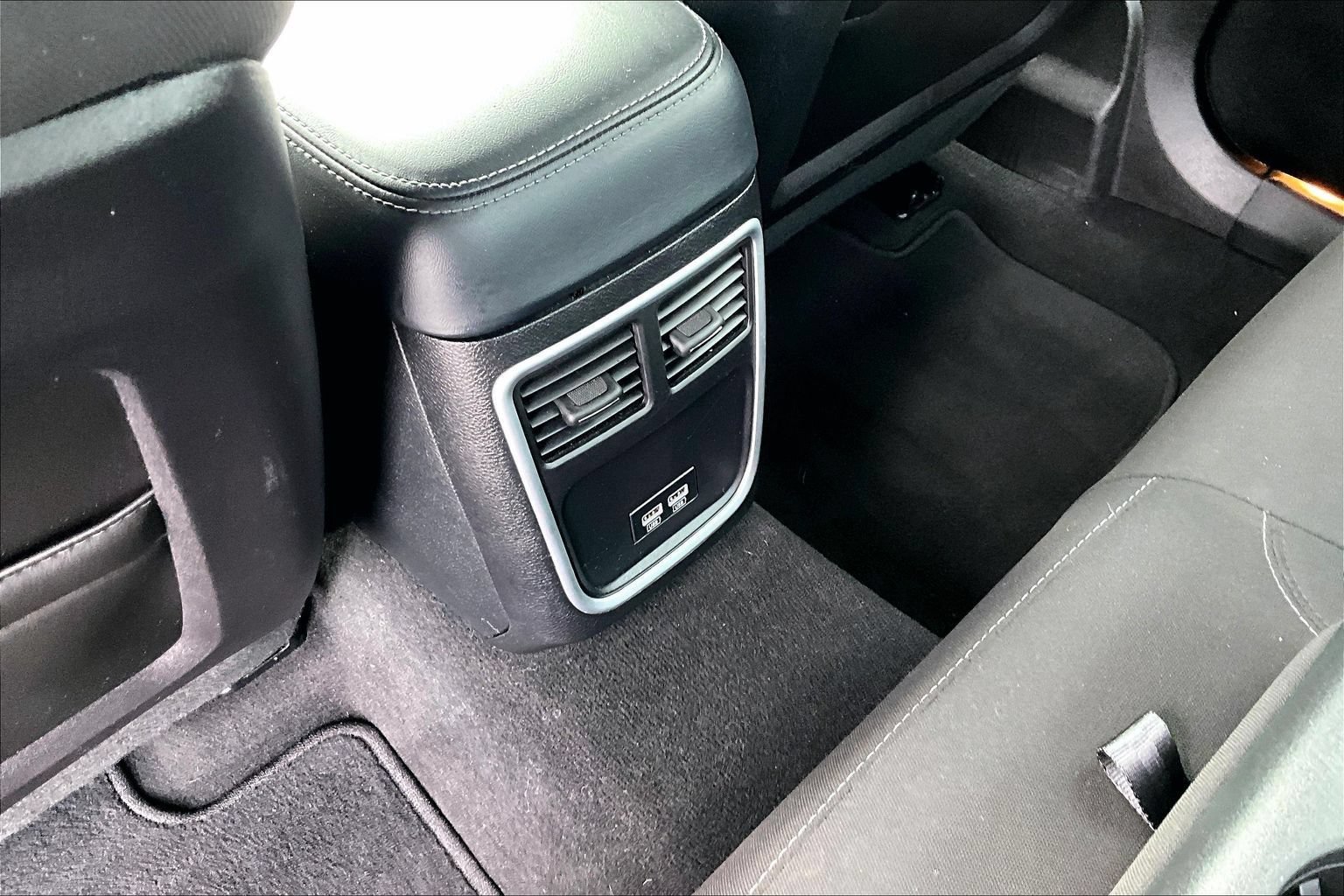 Used 2023 Dodge Charger GT RWD image 10