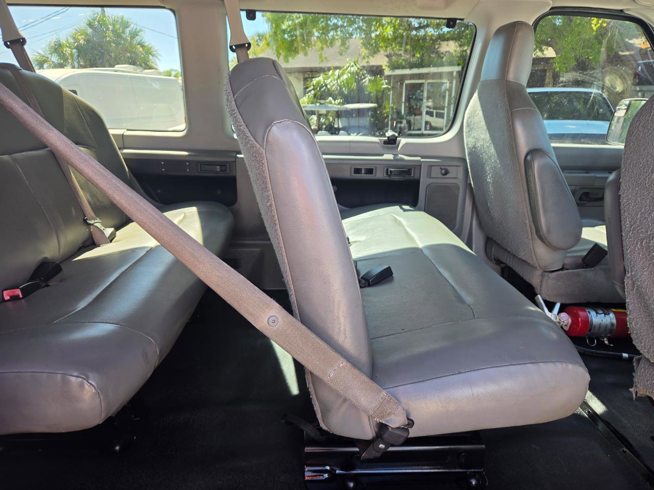 Used 2011 Ford E-350 and Econoline 350 XL w/ PWR Windows & Locks Group RWD image 19