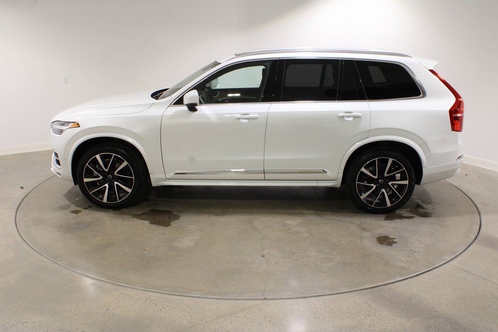 Used 2024 Volvo XC90 B6 Plus w/ Protection Package image 2