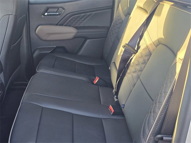 New 2026 GMC Canyon Denali image 9