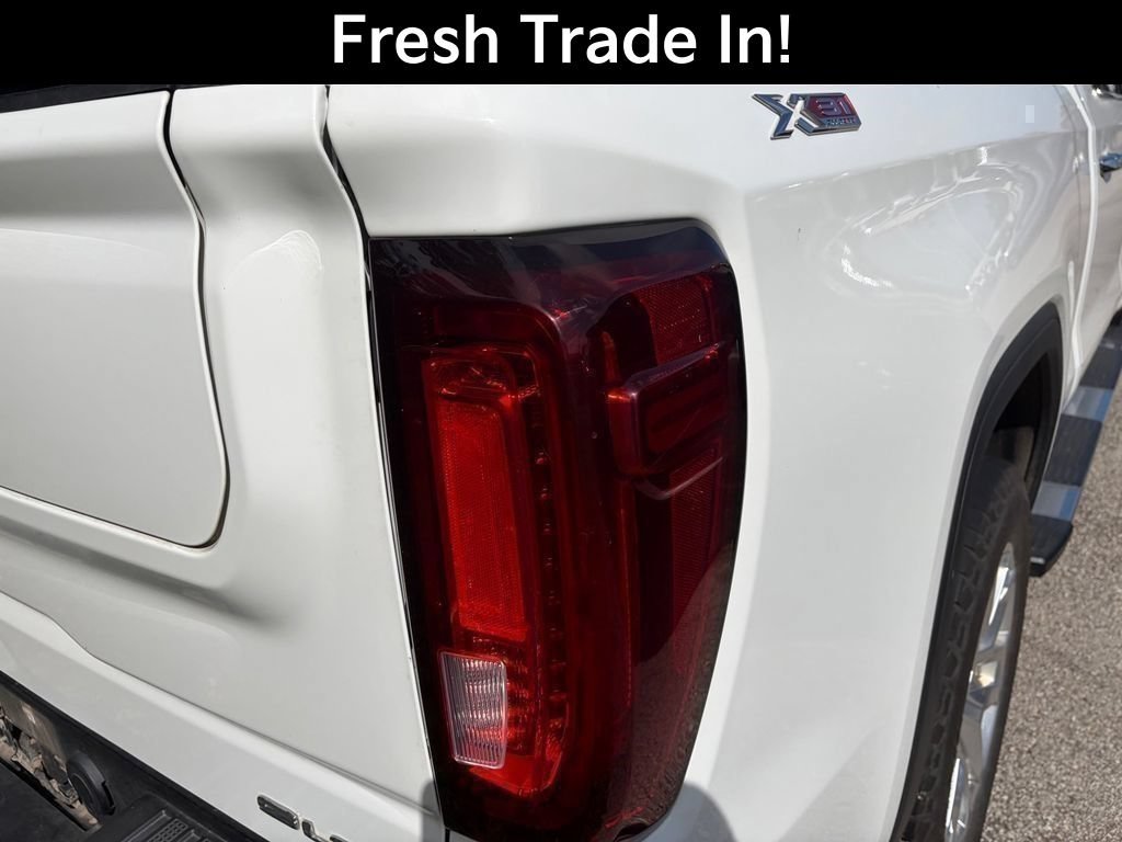 Used 2021 GMC Sierra 1500 SLT AWD/4WD image 10
