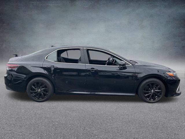 Used 2022 Toyota Camry LE w/ Cold Weather Package AWD/4WD image 5