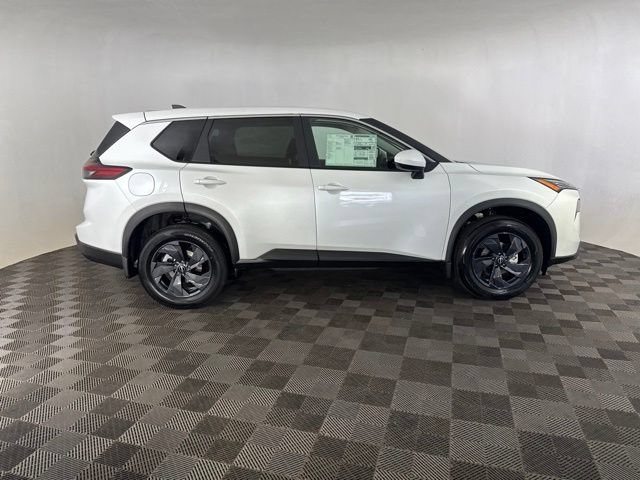 New 2026 Nissan Rogue SV AWD/4WD image 4