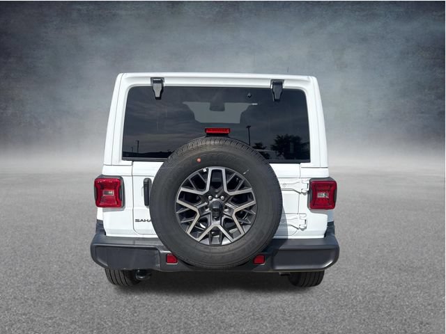 Used 2025 Jeep Wrangler Unlimited Sahara AWD/4WD image 8