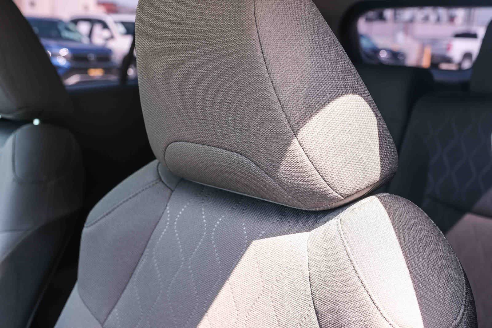 Certified 2026 Toyota Corolla Cross LE FWD image 22