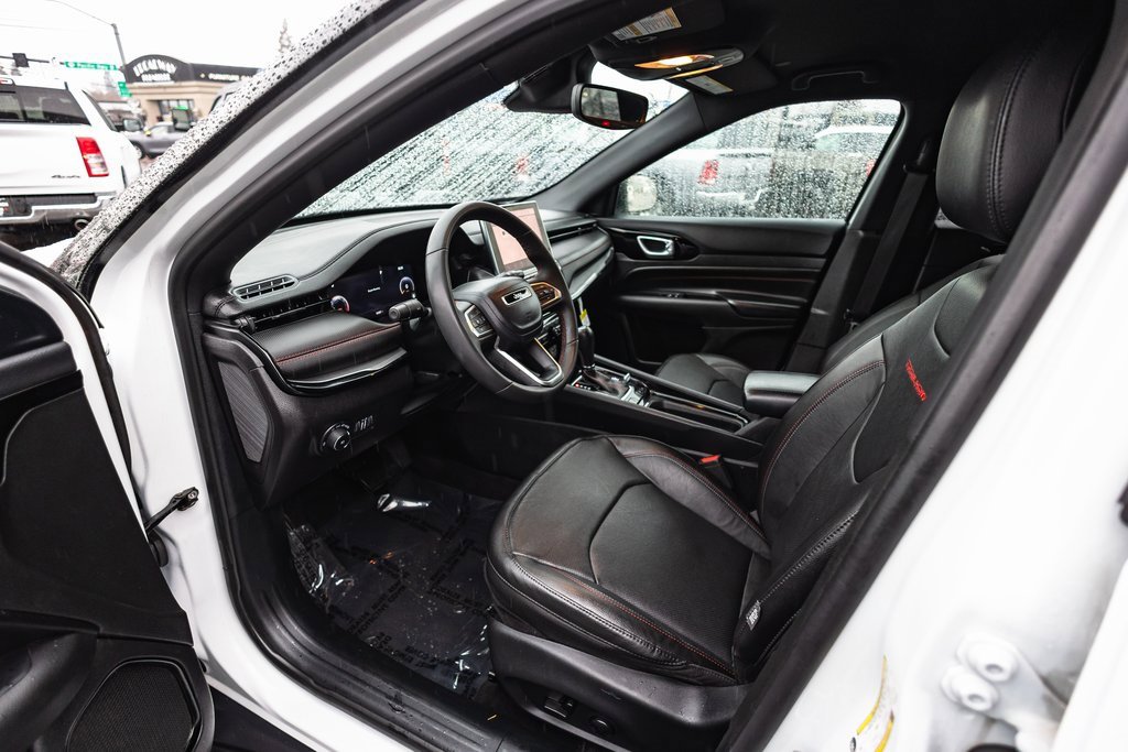 Used 2023 Jeep Compass Trailhawk w/ Trailhawk Elite Group image 21