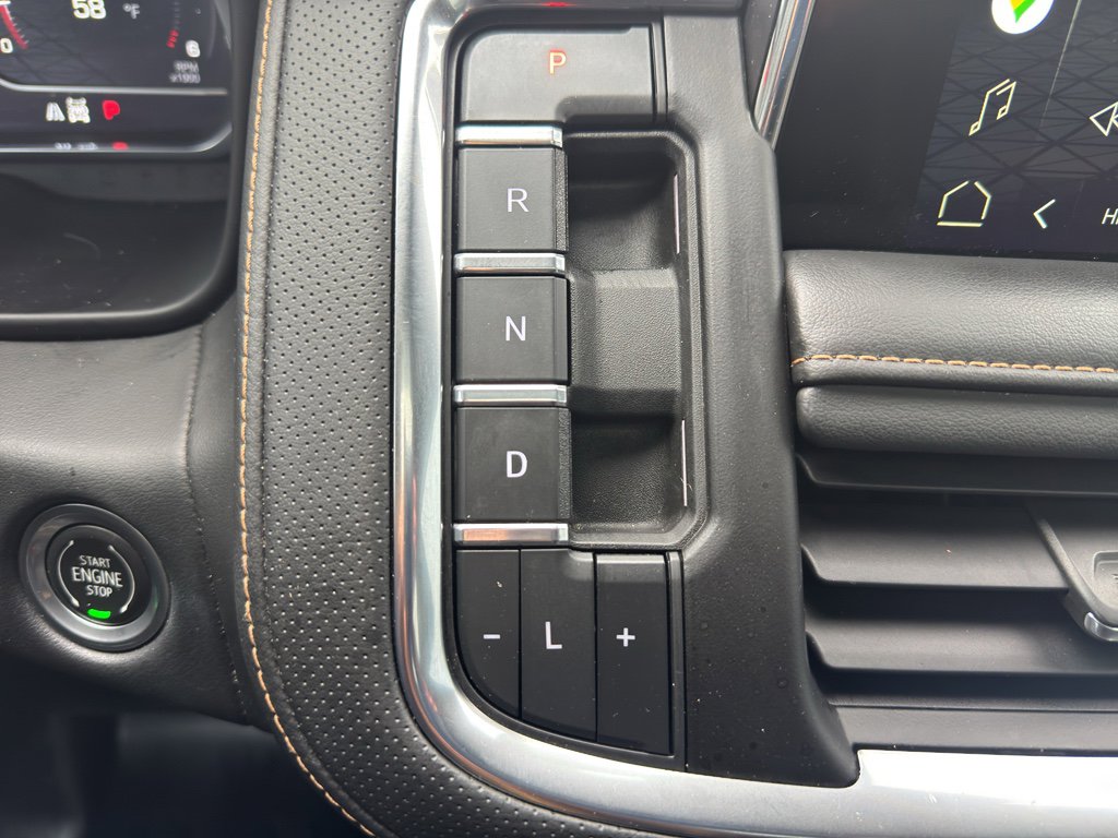 Used 2022 GMC Yukon AT4 AWD/4WD image 14