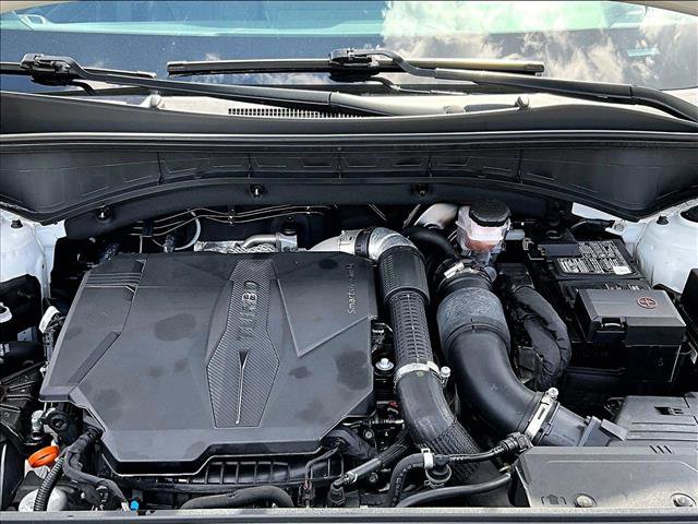 Used 2023 Kia Sorento SX image 11