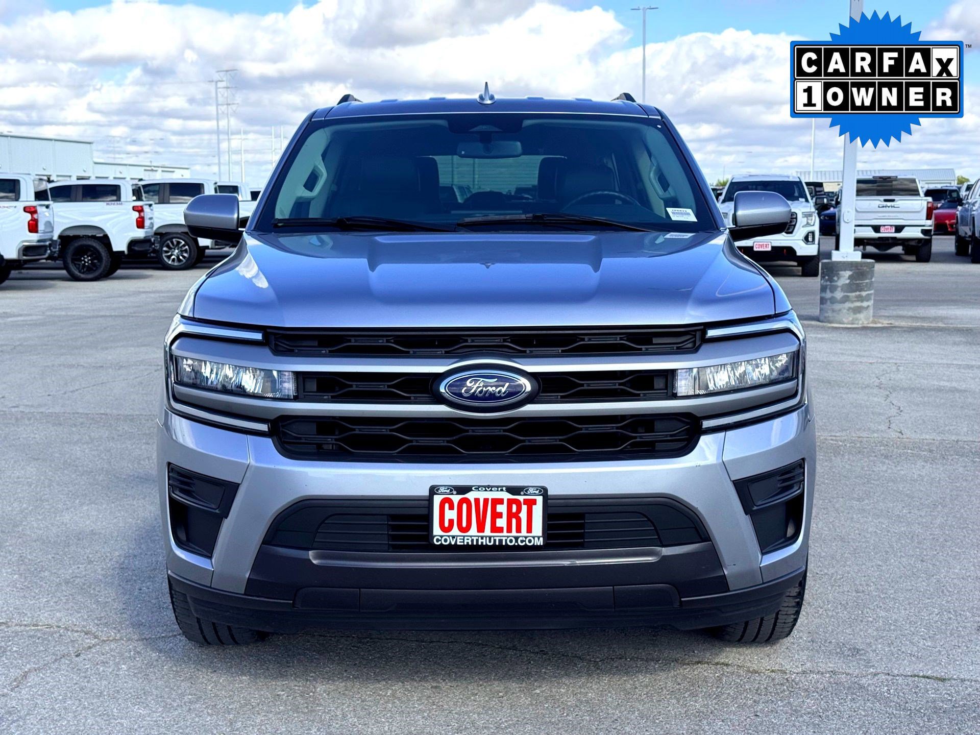 Used 2024 Ford Expedition Max XLT image 3