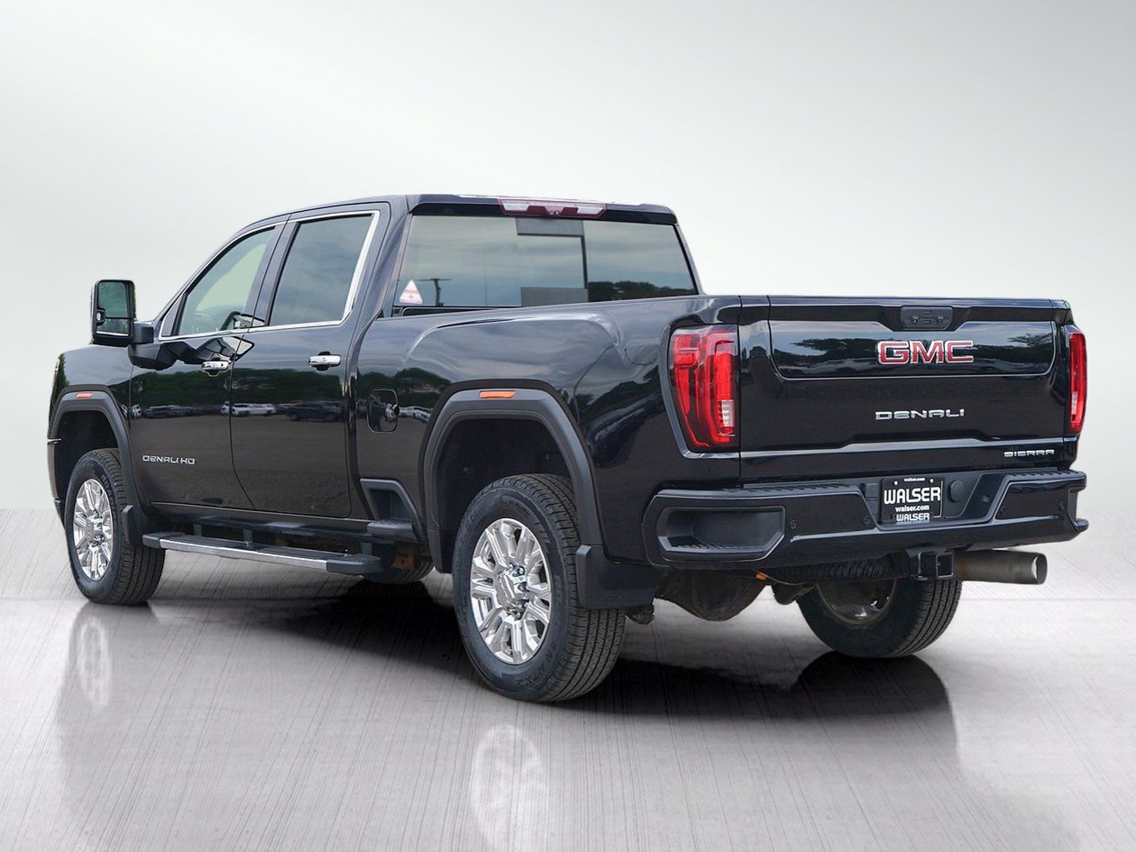 Used 2020 GMC Sierra 2500 Denali w/ Denali Ultimate Package AWD/4WD image 3