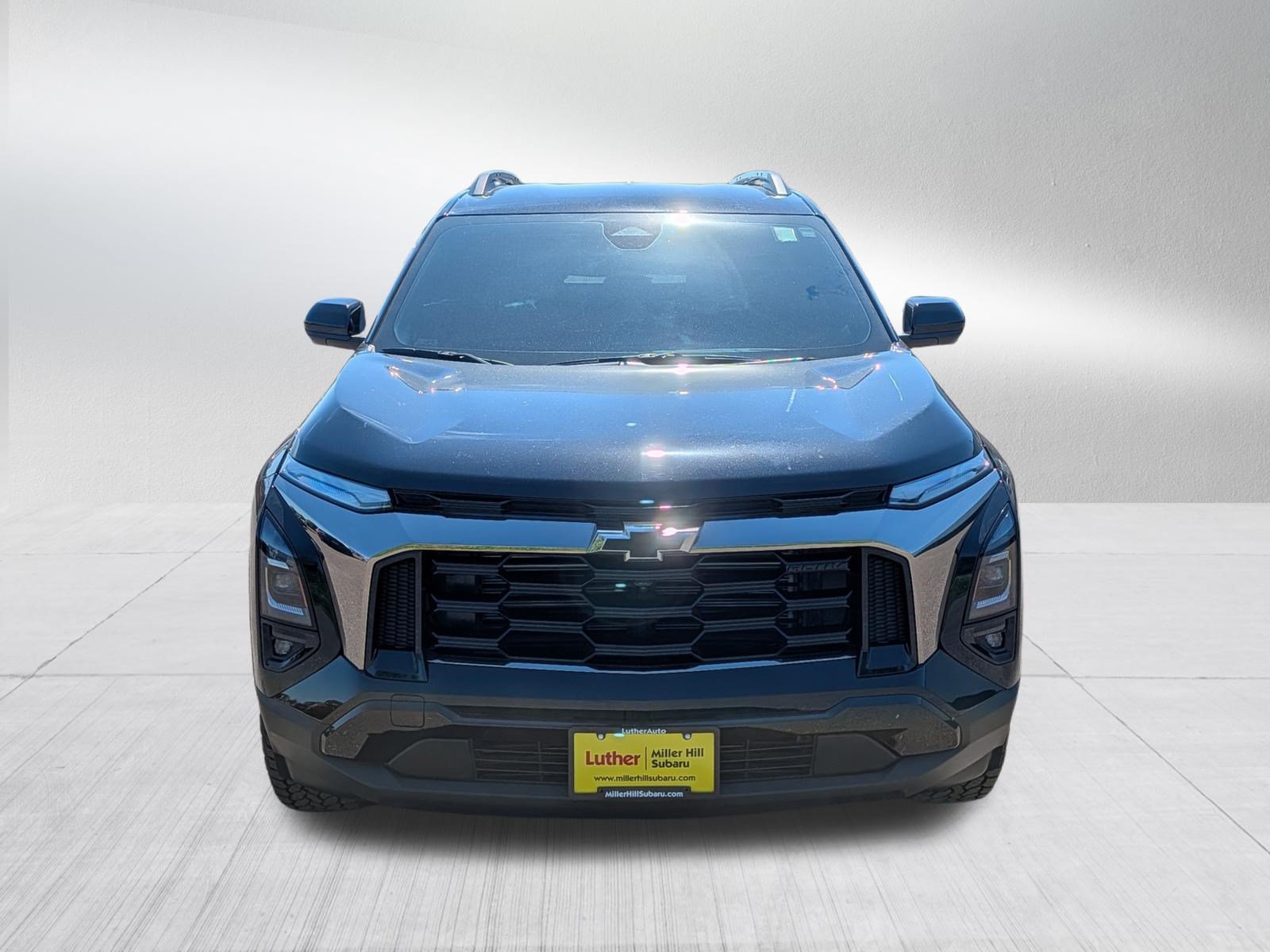 Used 2026 Chevrolet Equinox ACTIV w/ Convenience Package III AWD/4WD image 2