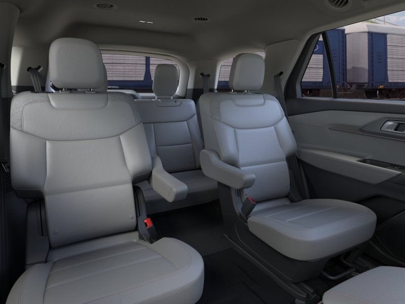 New 2026 Ford Explorer Active w/ Active Comfort Package AWD/4WD image 11