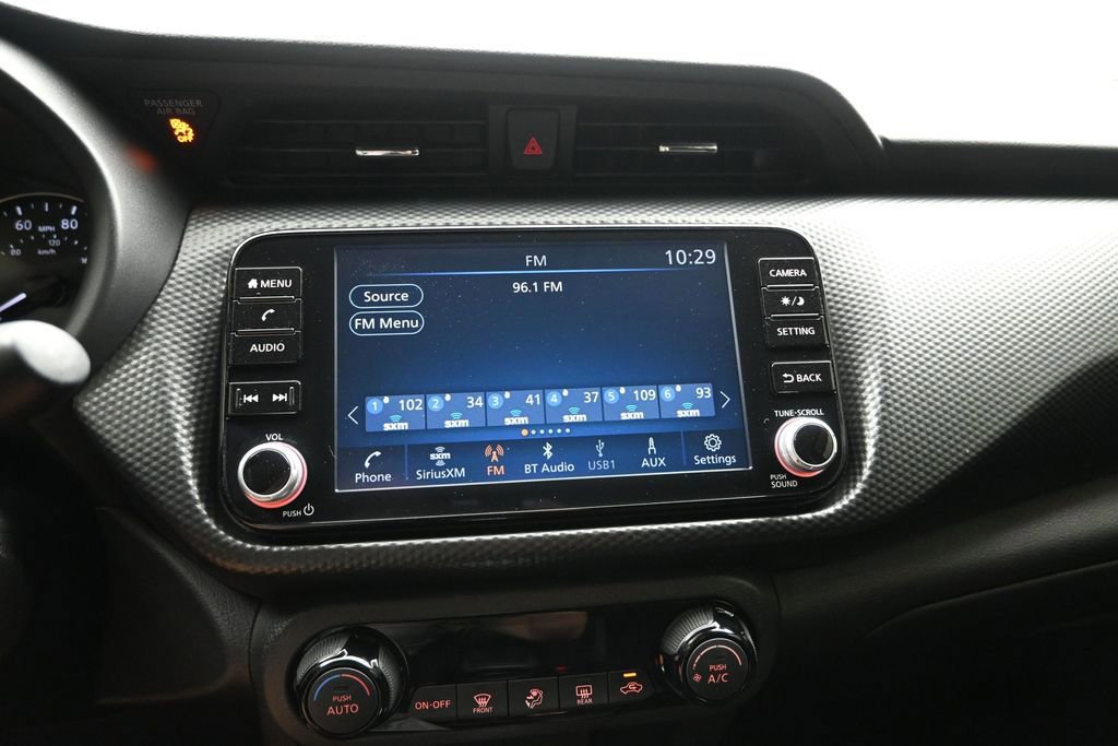 Used 2022 Nissan Kicks SV FWD image 15