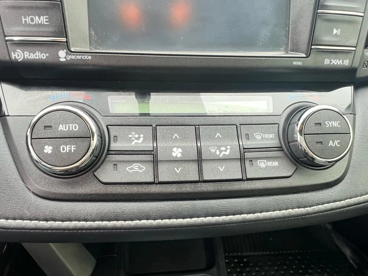 Used 2016 Toyota RAV4 XLE FWD image 15