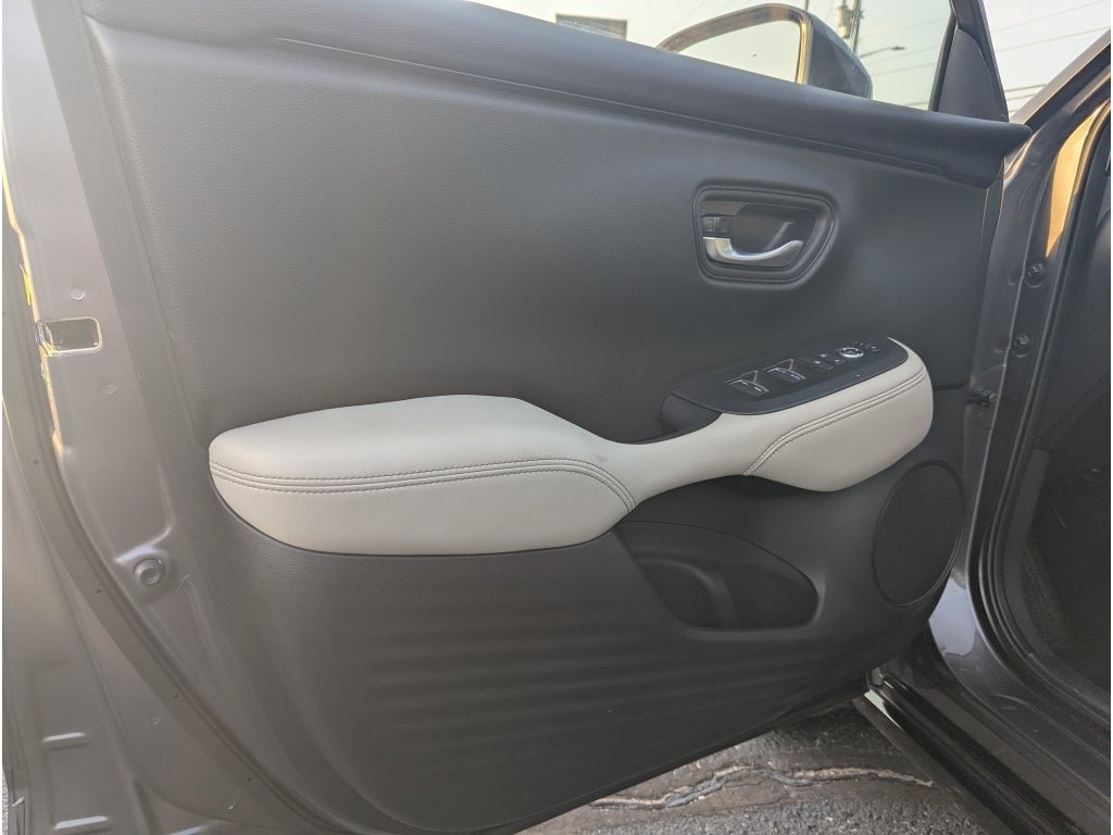 Certified 2025 Honda HR-V EX-L image 15