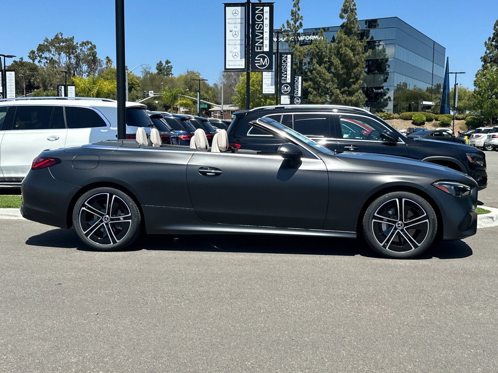 New 2026 Mercedes-Benz CLE 300 4MATIC Cabriolet image 2