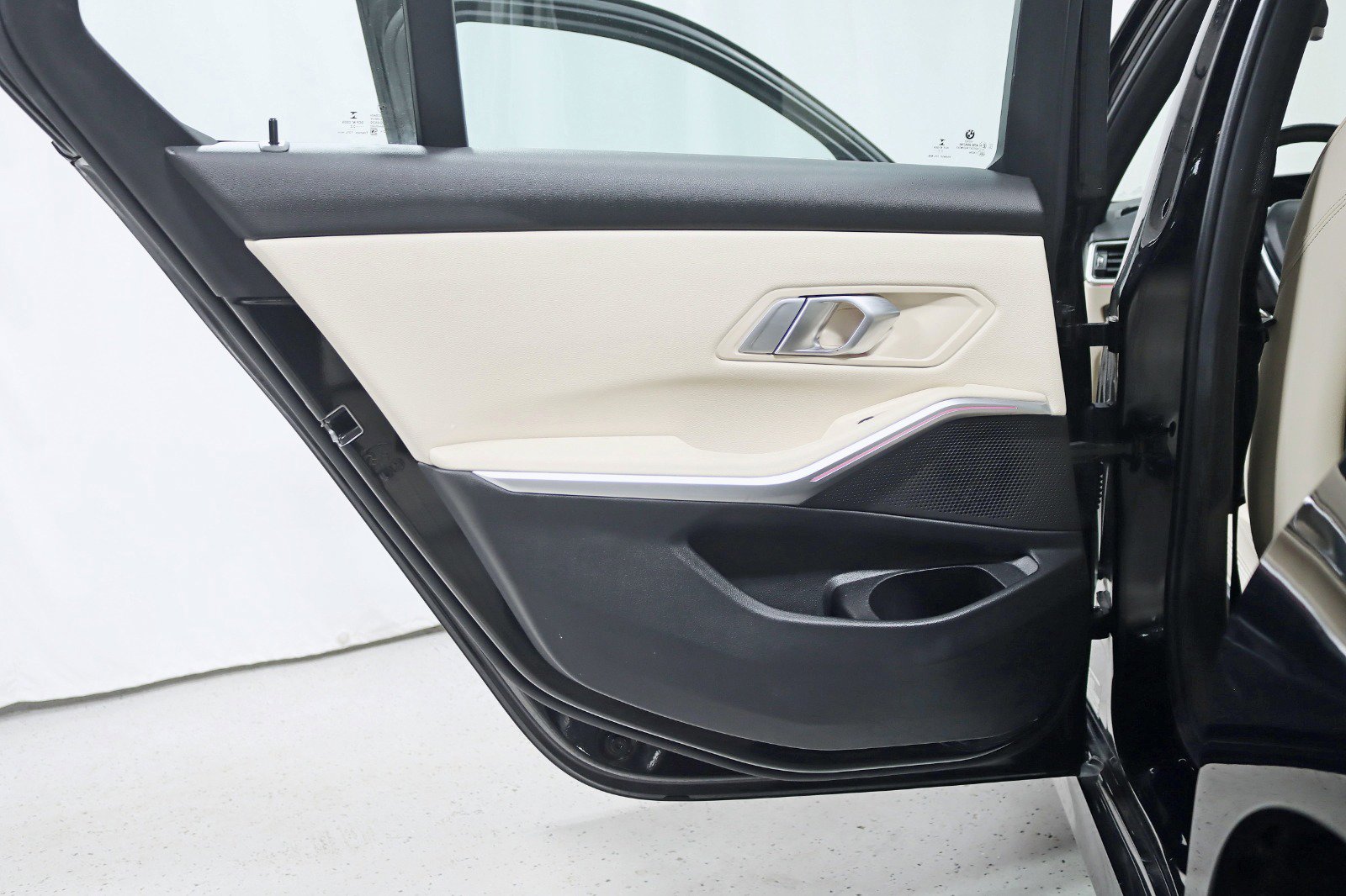 Used 2023 BMW 330i 330i-Premium Package w/ Premium Package image 36