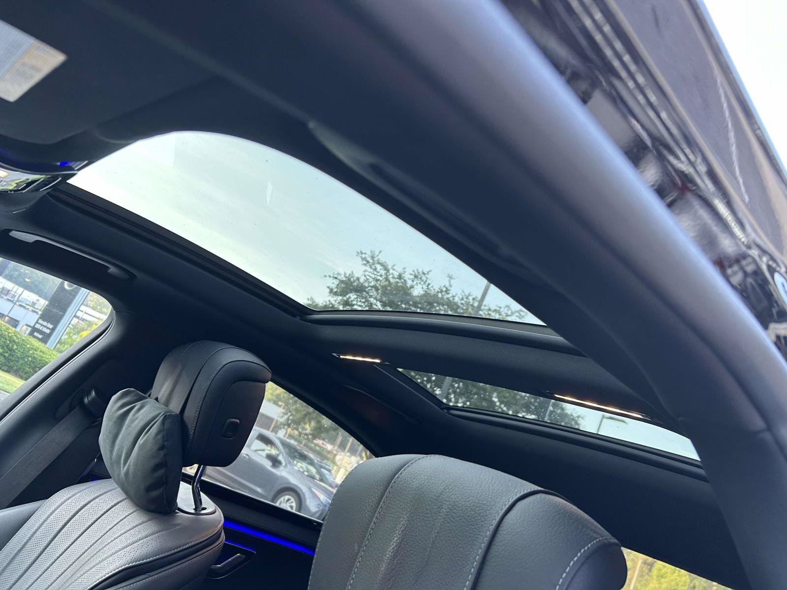 Used 2023 Mercedes-Benz S 500 4MATIC image 22