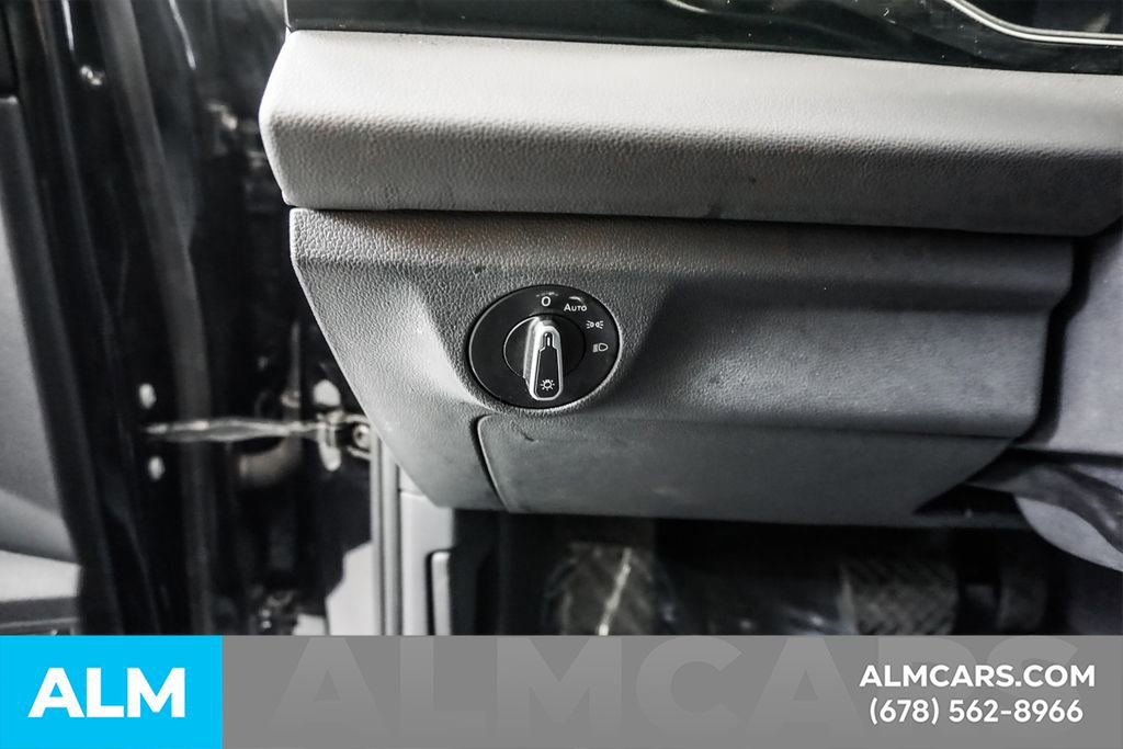 Used 2025 Volkswagen Jetta S FWD image 30